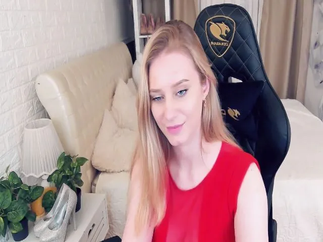 Live sex webcam photo for LexiBellle #262471463