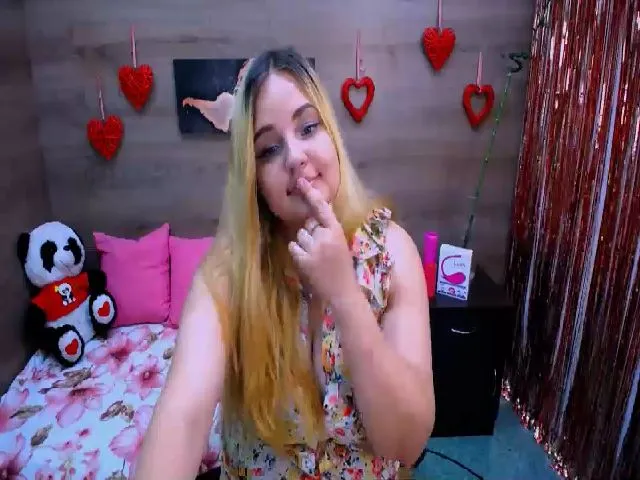 Live sex webcam photo for Cheryl_Sky #263707881