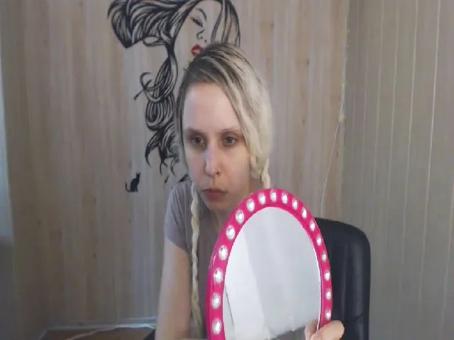 Live sex webcam photo for Ultrassexy #253183145