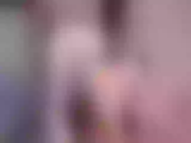 Live sex webcam photo for Sun_kissed1 #252789571