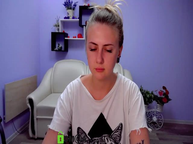 Live sex webcam photo for PrincesSnake #263033349