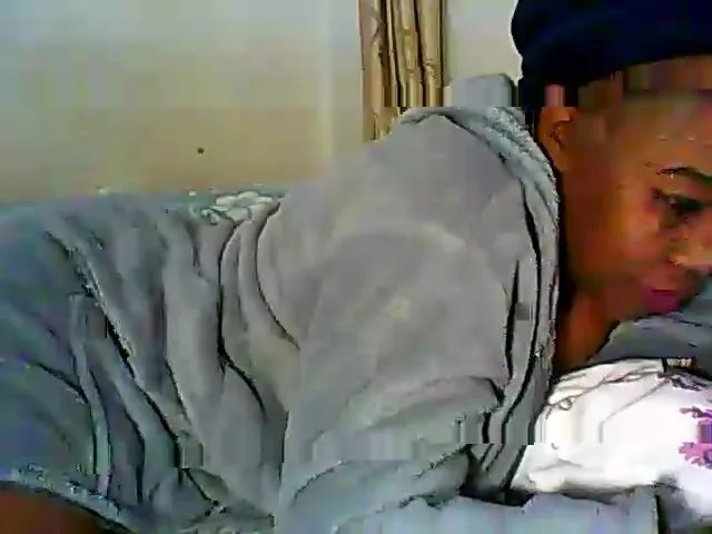 Live sex webcam photo for AfriPrincess #256195119