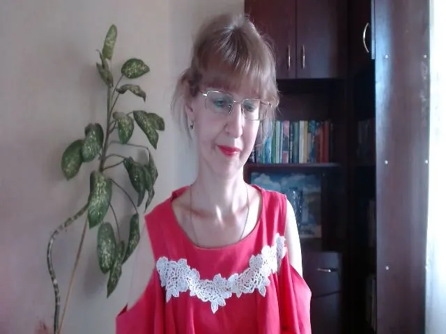 Live sex webcam photo for Superledystar #264330108