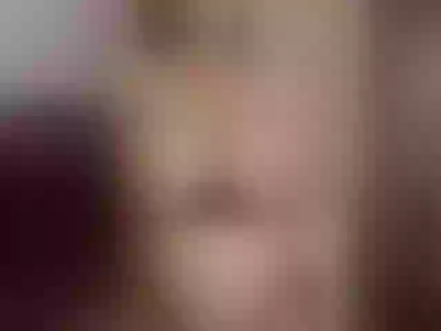 Live sex webcam photo for AmberCrosss #259501720