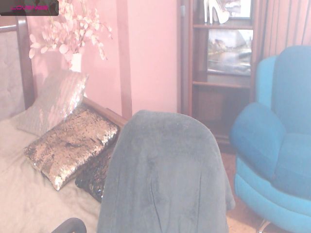 Live sex webcam photo for Kelly7B #255118621