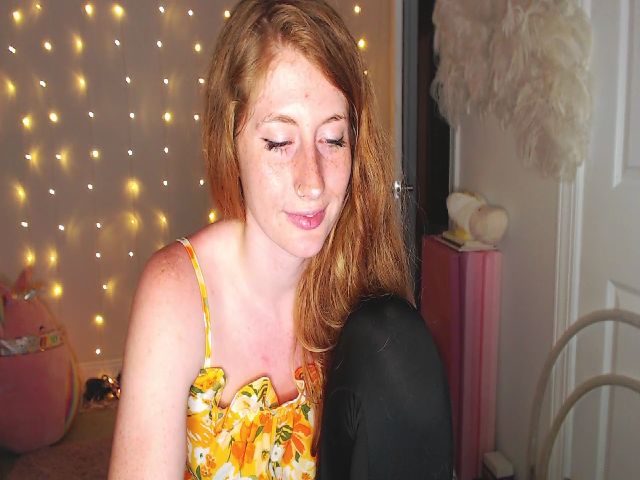 Live sex webcam photo for SweetMango_ #260405271