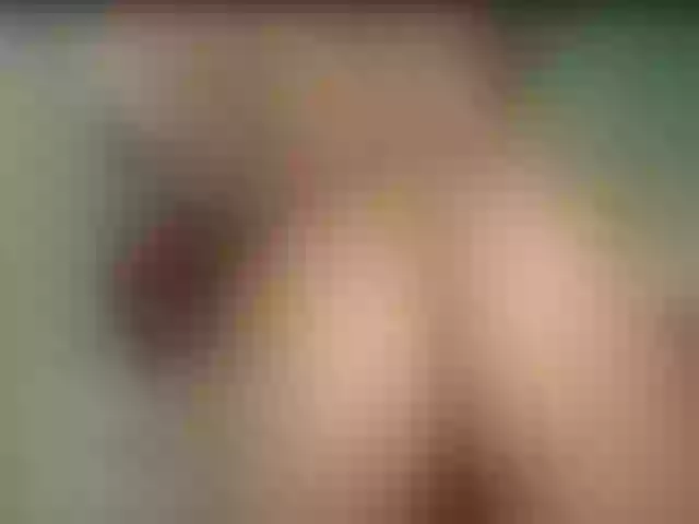 Live sex webcam photo for Jey_Love #261943430