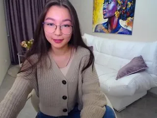 Live sex webcam photo for SoftHeartbeat #240776227
