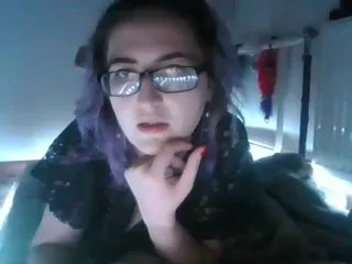 Live sex webcam photo for HolyAgata #240870828