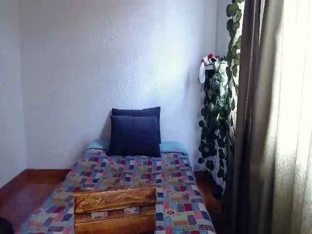 Live sex webcam photo for Luna__sparkly #252566316