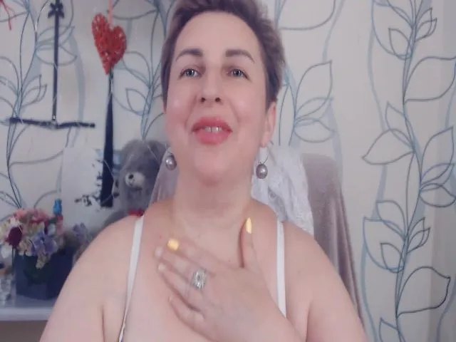 Live sex webcam photo for DepravedMadam #261934036