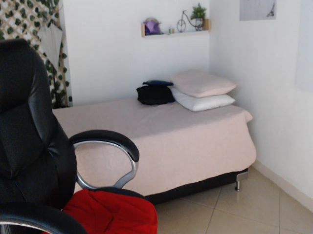 Live sex webcam photo for Abba_smith #265251678