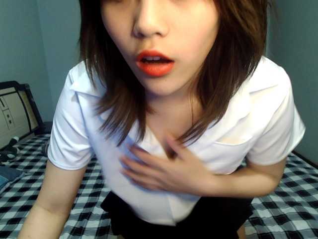 Live sex webcam photo for XinxinS #241149504