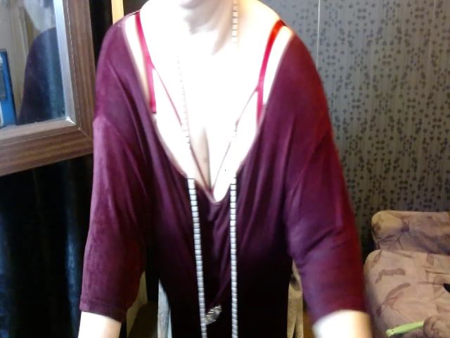 Live sex webcam photo for MissSanjane #257965207