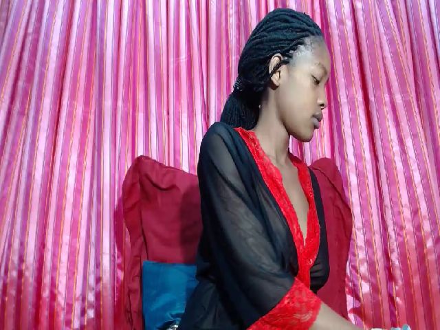 Live sex webcam photo for Aaliyah98x #253397225