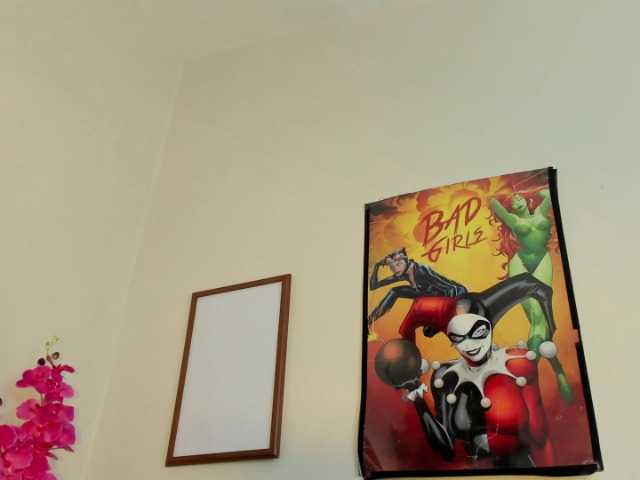 Live sex webcam photo for kathleen-brow #250159393