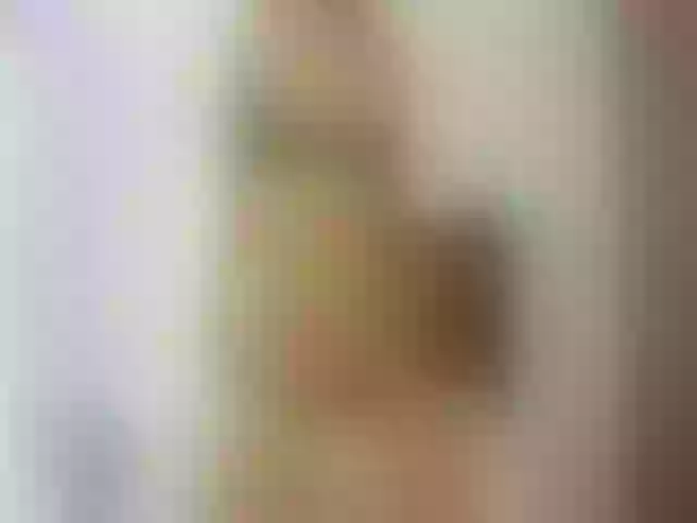 Live sex webcam photo for LittleRed2u #254263053