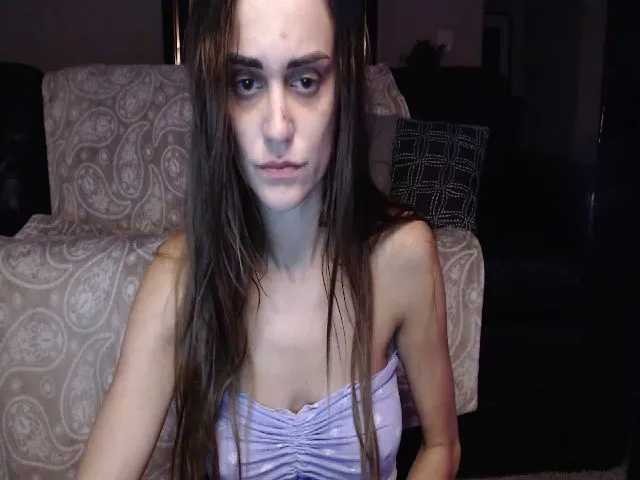 Live sex webcam photo for AudryLikes #263597044