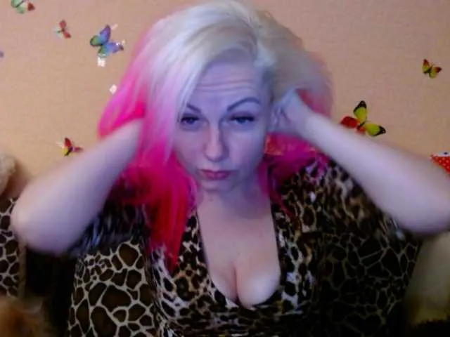 Live sex webcam photo for melek-7250 #241251481