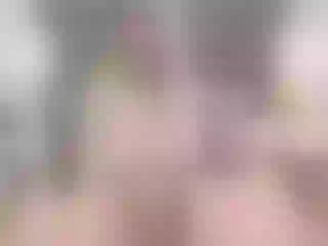 Live sex webcam photo for EllaDavs #262336620