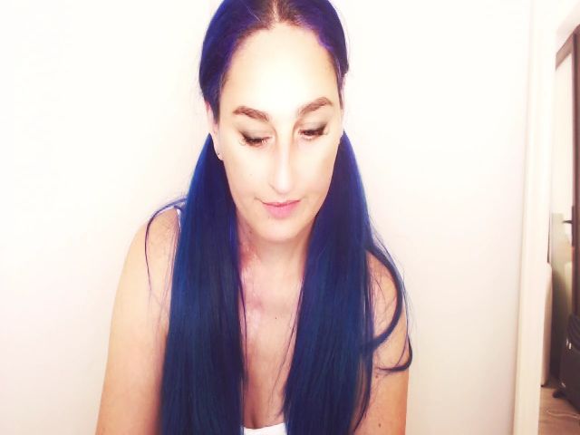 Live sex webcam photo for wetkittycum #258797030