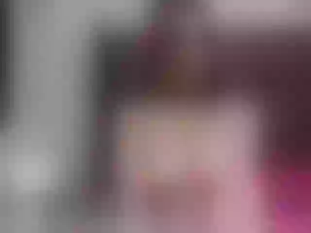 Live sex webcam photo for CarolaSallow #240994290