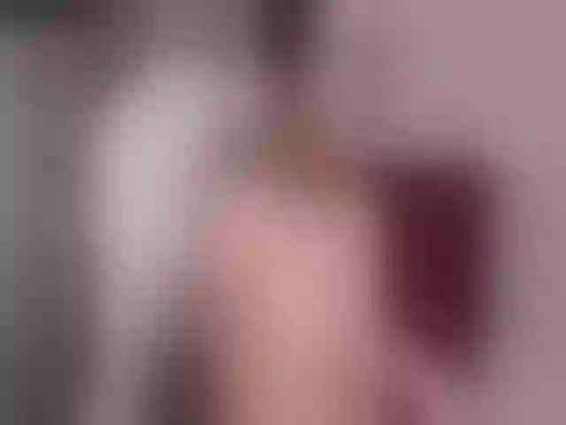 Live sex webcam photo for Sun_kissed1 #263600262