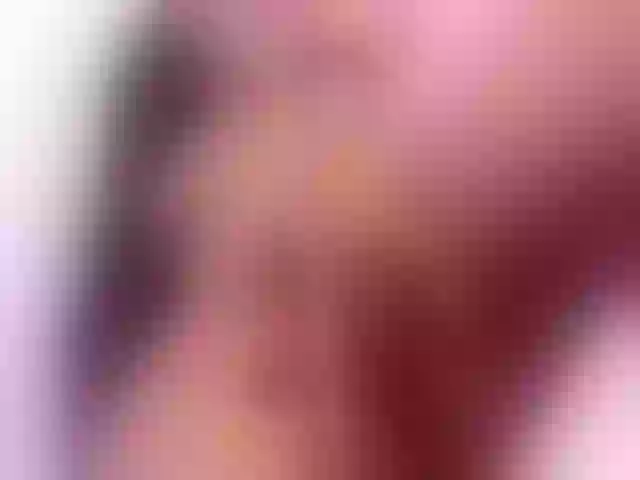 Live sex webcam photo for Haryalee #265435213