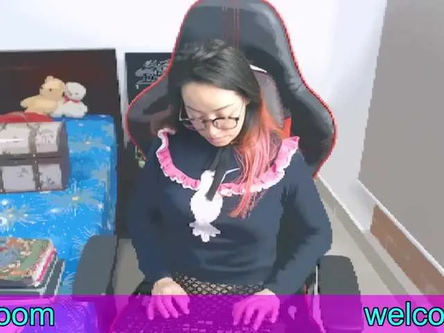 Live sex webcam photo for pink2019 #244701516