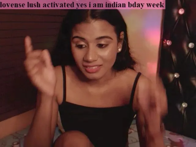 Live sex webcam photo for PARADISEQEEN #254706046