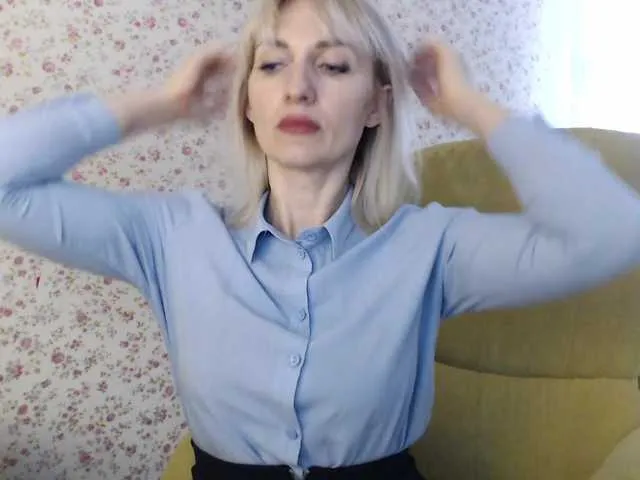 Live sex webcam photo for Mallinia #287955259