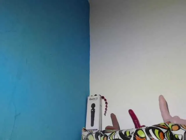 Live sex webcam photo for Renatta1987 #248506379