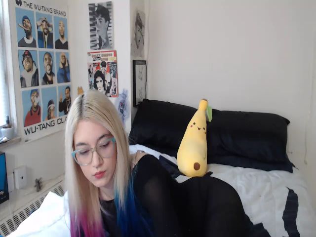 Live sex webcam photo for AnnaTame #265088753