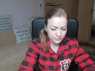 Live sex webcam photo for CherishSia #240825606