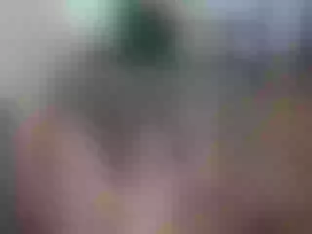 Live sex webcam photo for Evocative1 #261894476