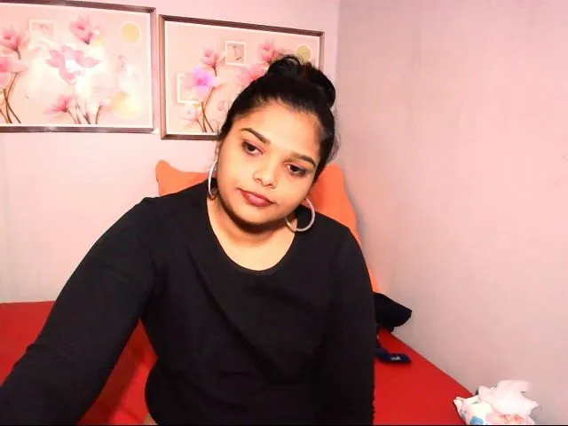 Live sex webcam photo for Indiankimmy #264170841
