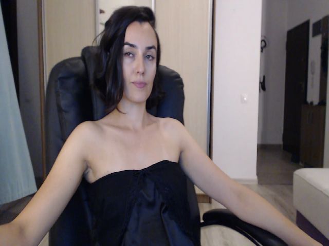 Live sex webcam photo for Aylesh #260215123