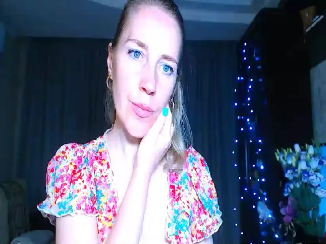 Live sex webcam photo for Oly_nice_ #263895798