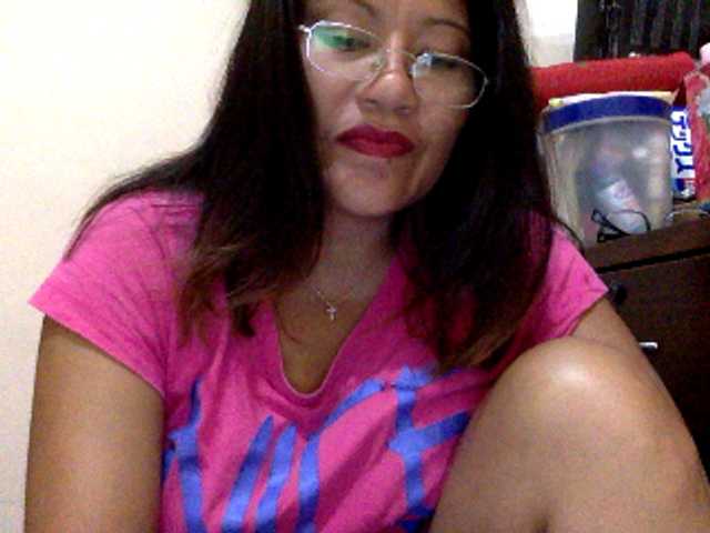 Live sex webcam photo for classygirl #240893404