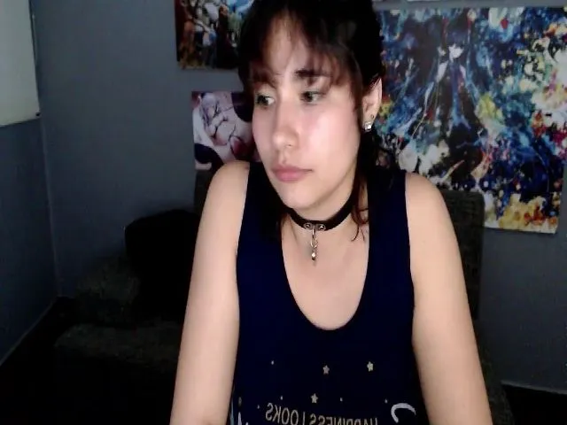 Live sex webcam photo for Jade_leon_ #253590446