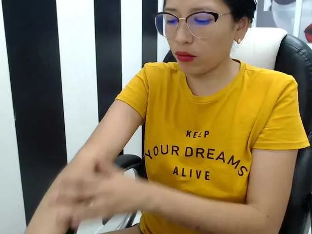 Live sex webcam photo for kherlyx #265054301