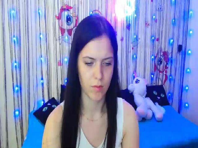 Live sex webcam photo for Antonia_W_ #253073032