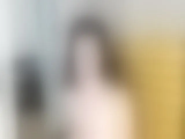 Live sex webcam photo for HildaBoom_77 #254298070