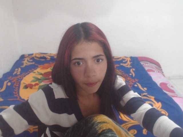 Live sex webcam photo for sweetpretty #246516838