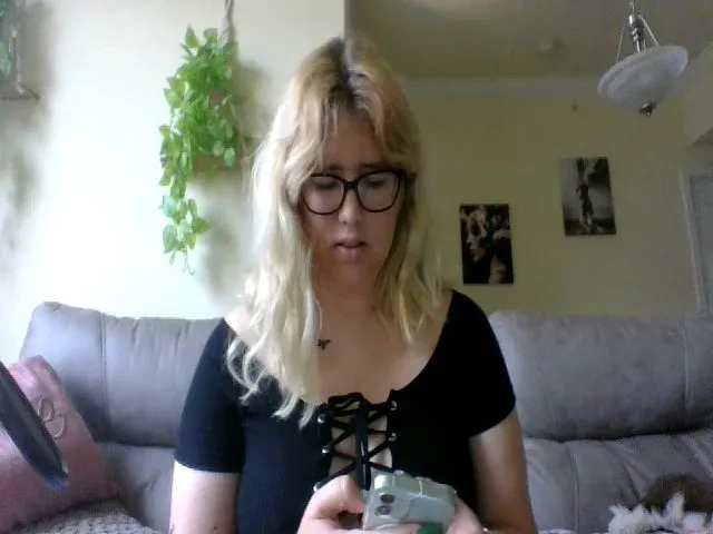 Live sex webcam photo for cozychristine #254152088