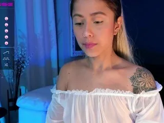 Live sex webcam photo for ErikaBenz #240817004