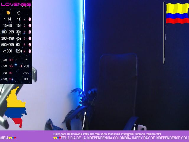 Live sex webcam photo for victoria_lee2 #255689881