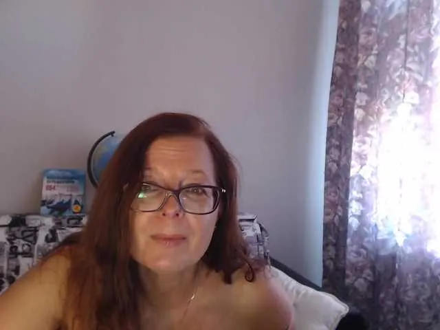 Live sex webcam photo for HelenBerg #251405165