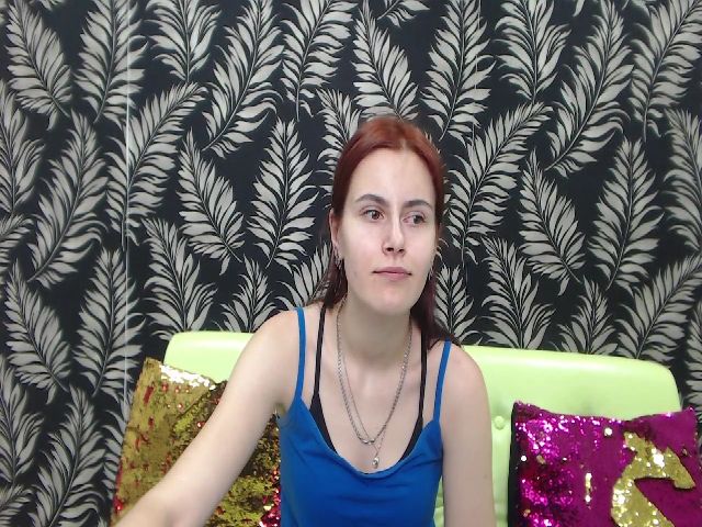 Live sex webcam photo for MollyTravis #257183519