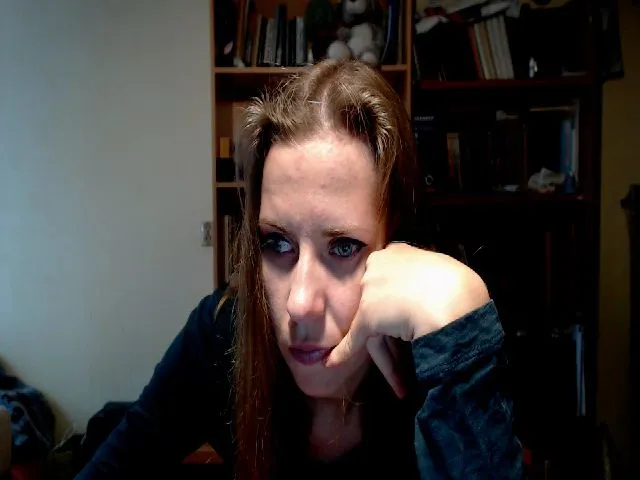 Live sex webcam photo for WinterGoddess #264927912
